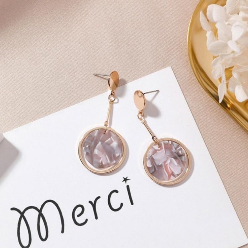 ✨NEW! ✨ ~Marbled Gold Ring Dangle Earrings!~